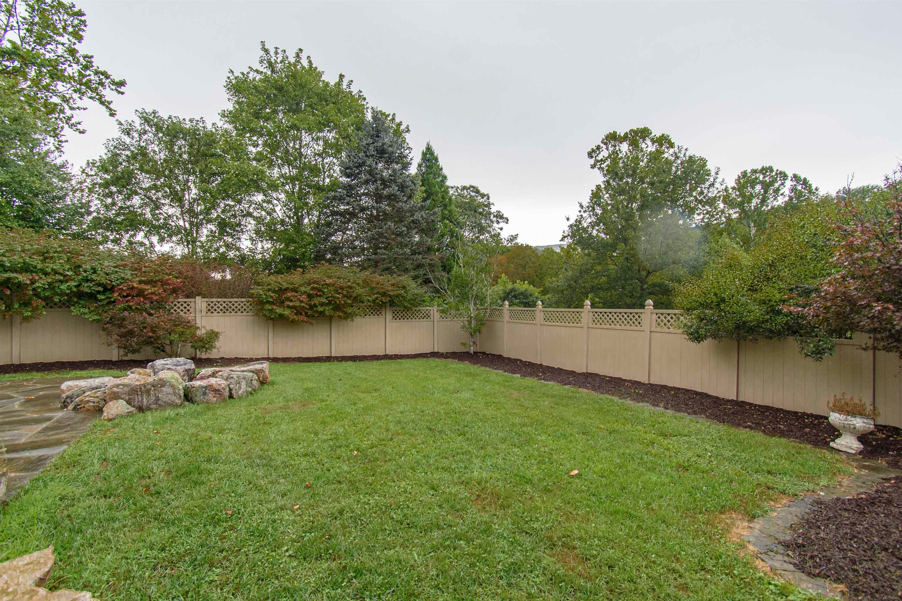 Catawba, Virginia, 24070, United States, 7 Bedrooms Bedrooms, ,6 BathroomsBathrooms,Residential,Active,1945210