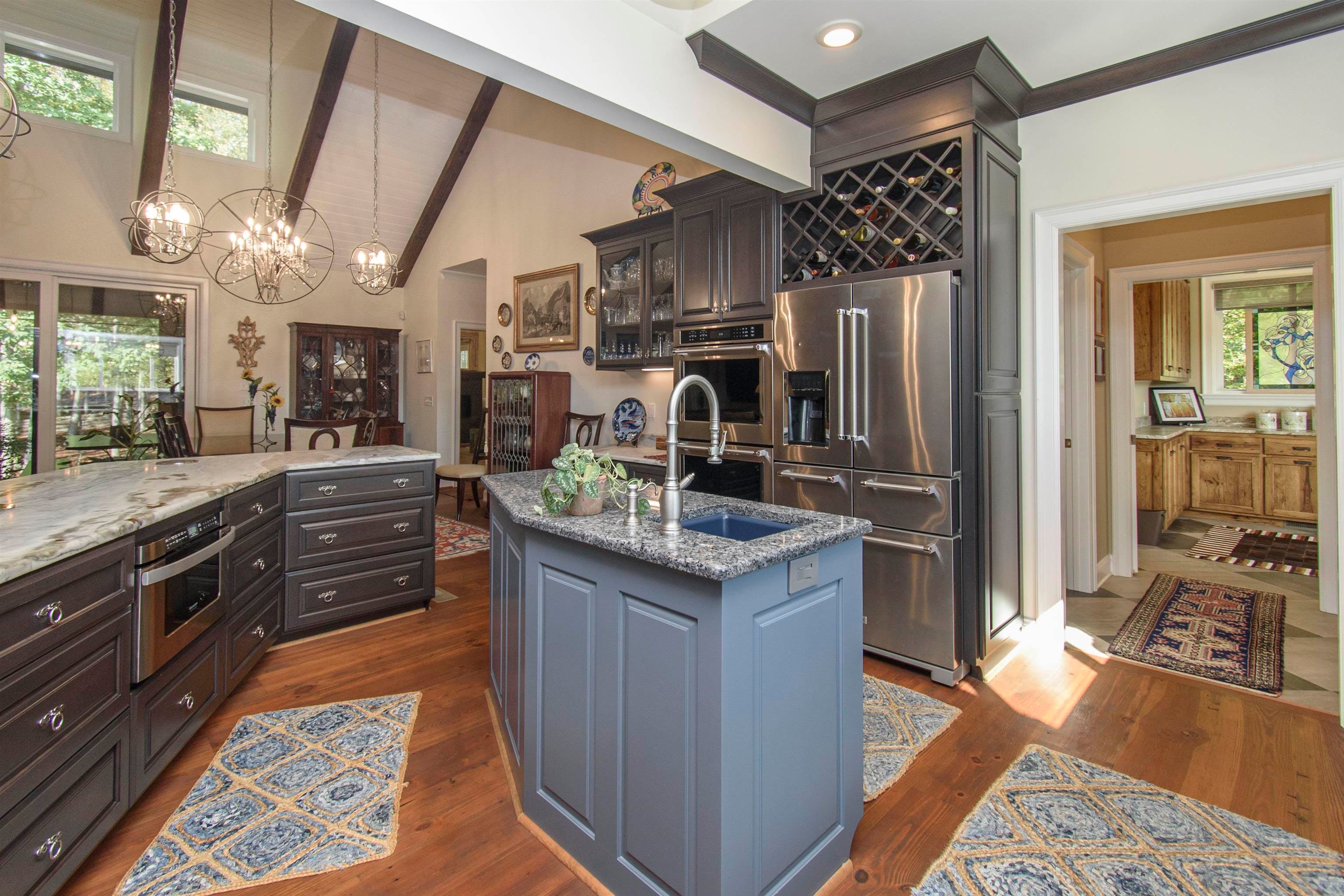 Catawba, Virginia, 24070, United States, 3 Bedrooms Bedrooms, ,3 BathroomsBathrooms,Residential,Active,1954410