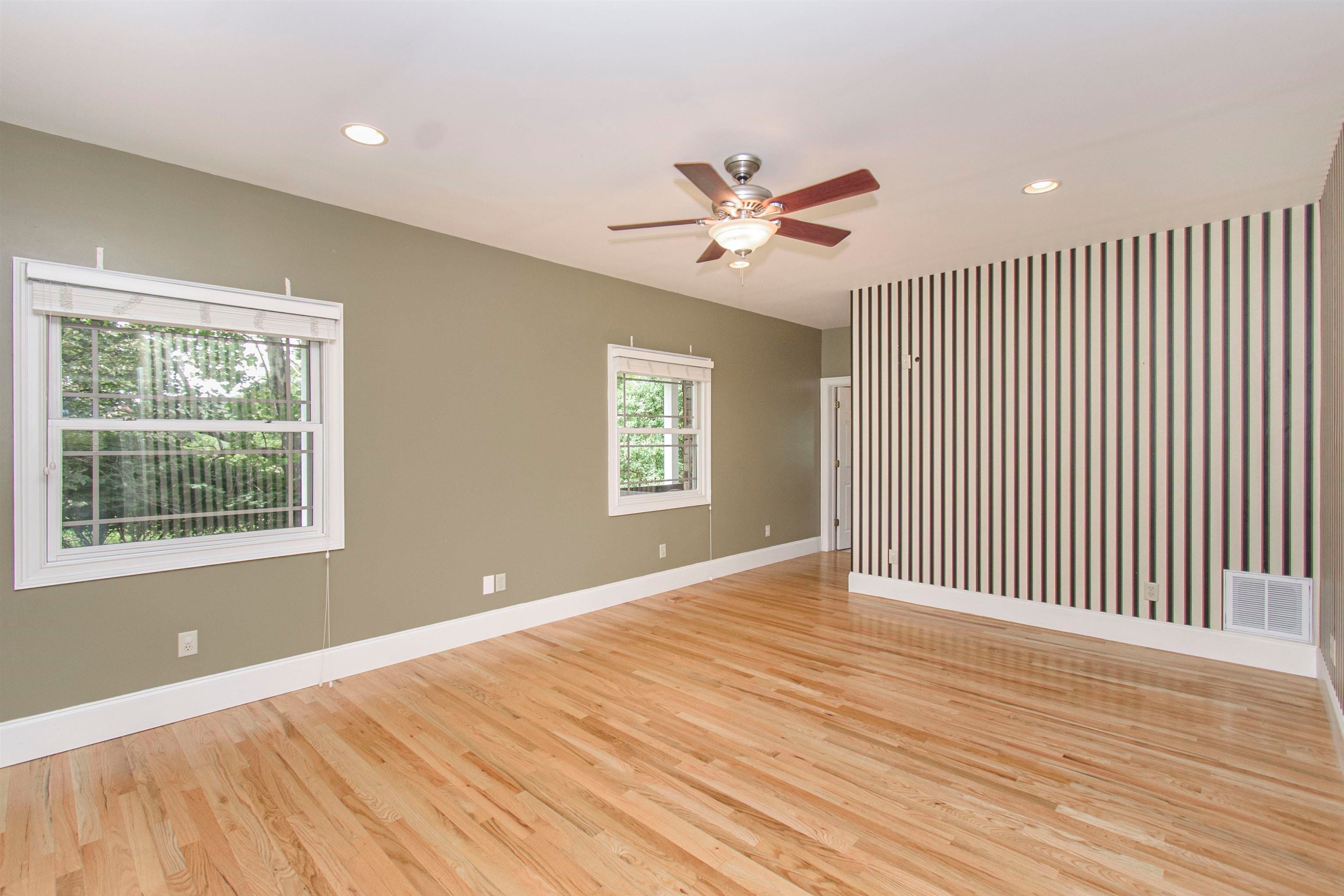 Catawba, Virginia, 24070, United States, 7 Bedrooms Bedrooms, ,6 BathroomsBathrooms,Residential,Active,1945210