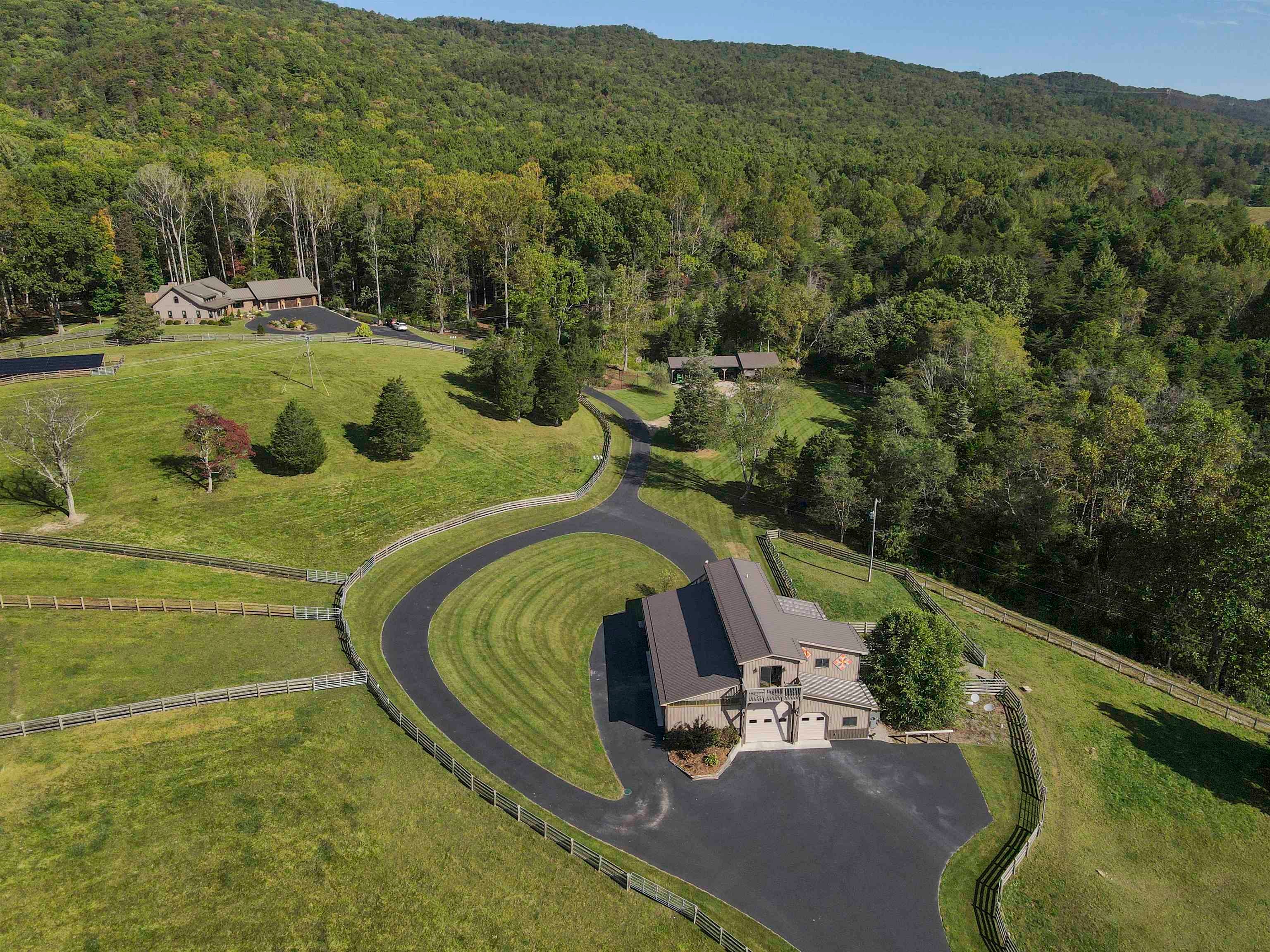 Catawba, Virginia, 24070, United States, 3 Bedrooms Bedrooms, ,3 BathroomsBathrooms,Residential,Active,1954410