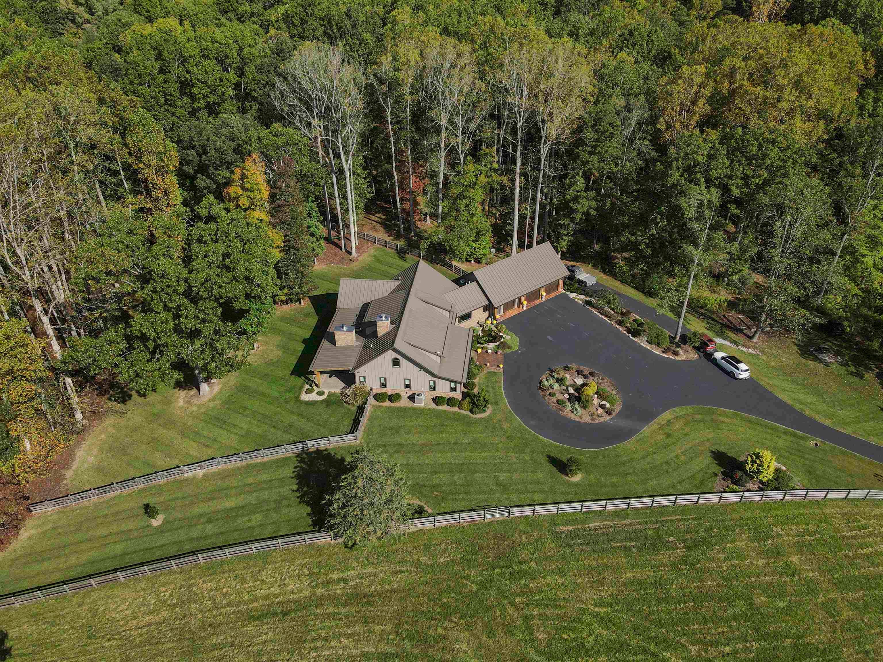 Catawba, Virginia, 24070, United States, 3 Bedrooms Bedrooms, ,3 BathroomsBathrooms,Residential,Active,1954410