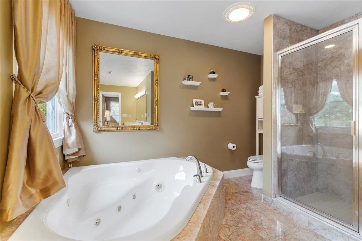 Blacksburg, Virginia, 24060, United States, 4 Bedrooms Bedrooms, ,4 BathroomsBathrooms,Residential,Active,1972134