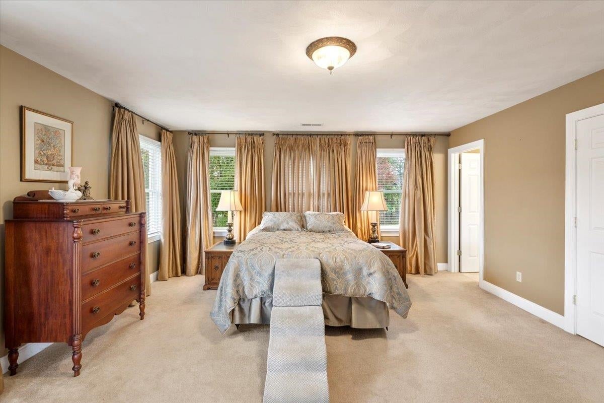 Blacksburg, Virginia, 24060, United States, 4 Bedrooms Bedrooms, ,4 BathroomsBathrooms,Residential,Active,1972134