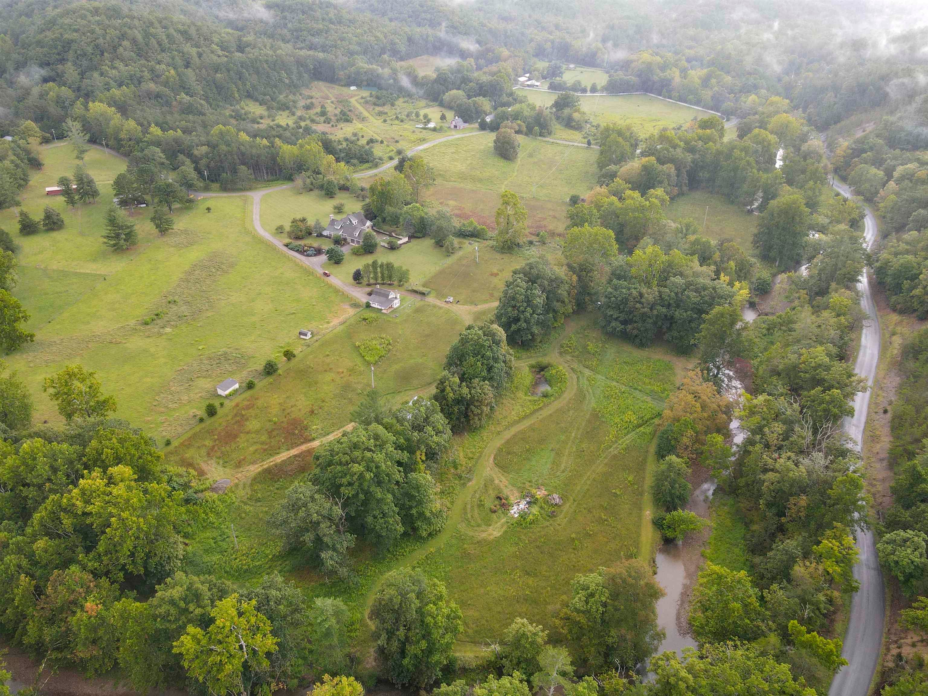 Catawba, Virginia, 24070, United States, 7 Bedrooms Bedrooms, ,6 BathroomsBathrooms,Residential,Active,1945210