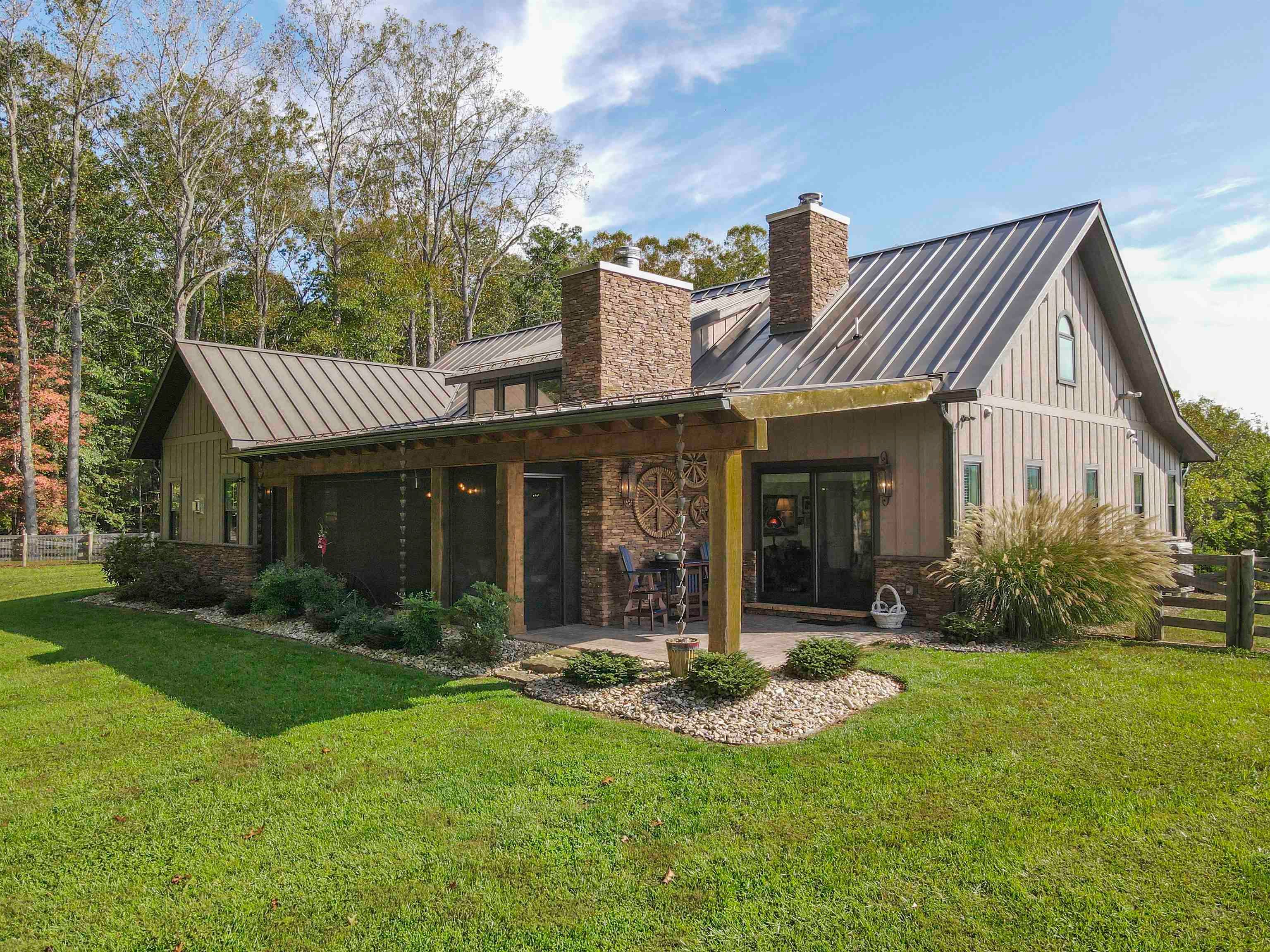 Catawba, Virginia, 24070, United States, 3 Bedrooms Bedrooms, ,3 BathroomsBathrooms,Residential,Active,1954410