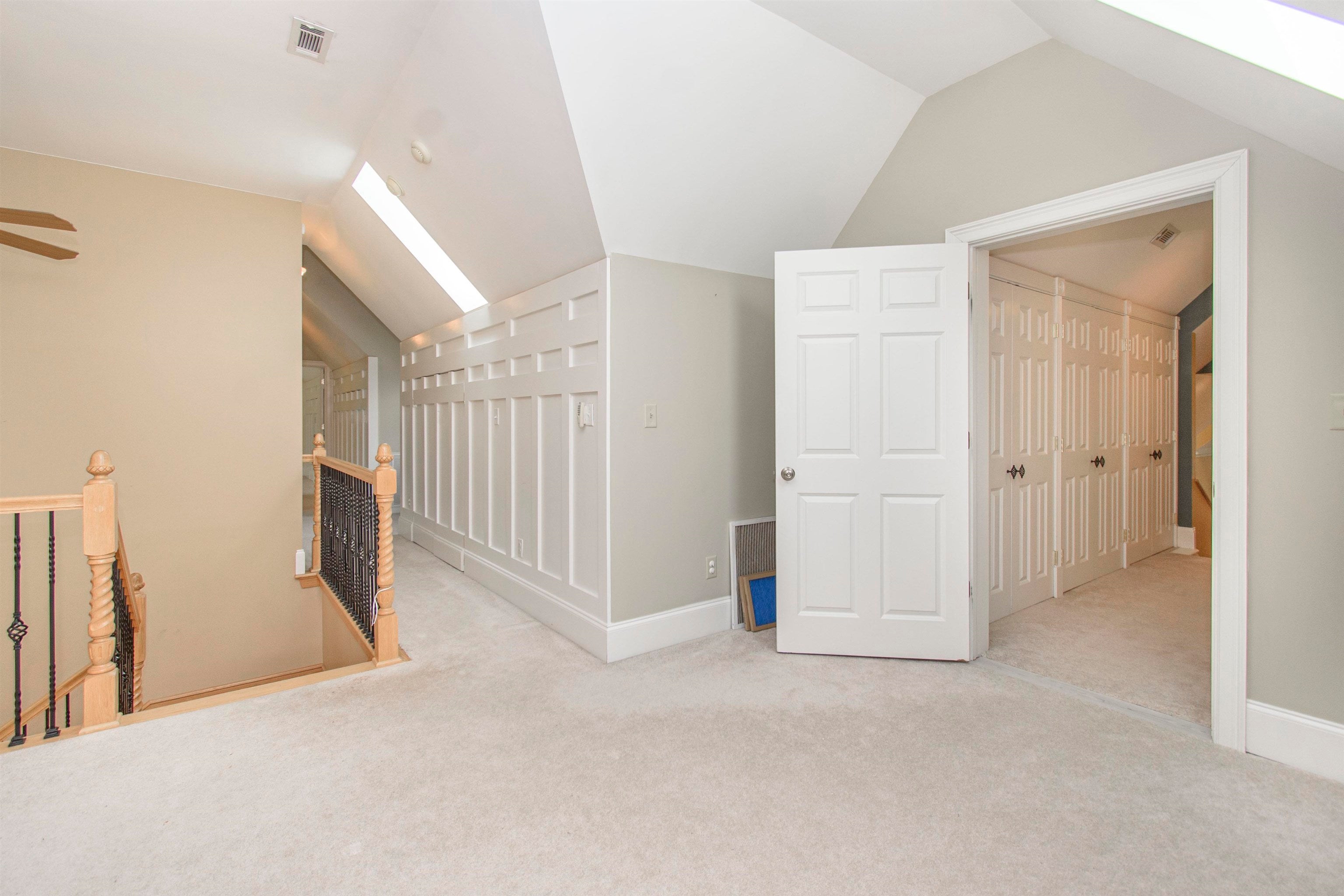 Catawba, Virginia, 24070, United States, 7 Bedrooms Bedrooms, ,6 BathroomsBathrooms,Residential,Active,1945210