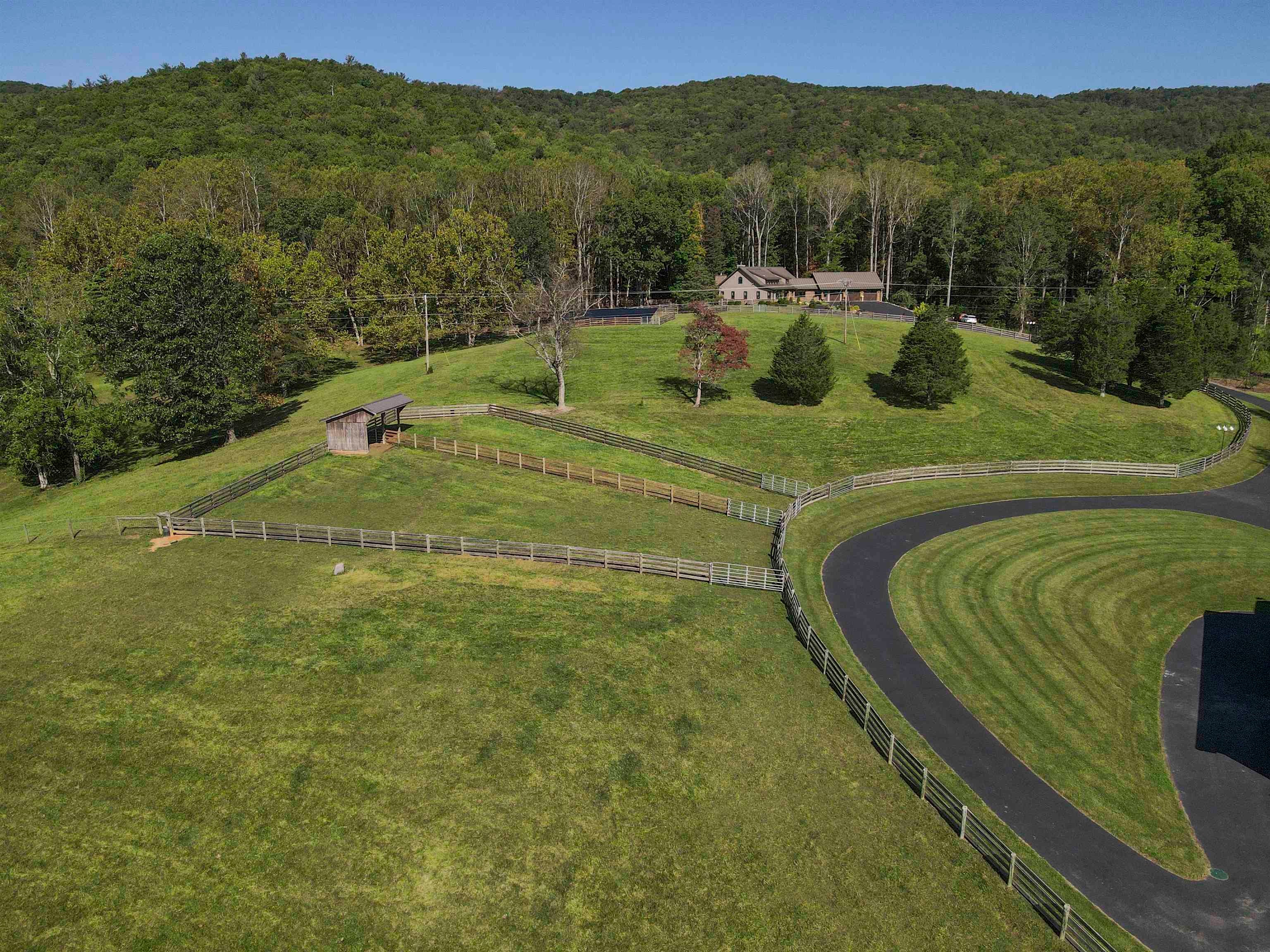 Catawba, Virginia, 24070, United States, 3 Bedrooms Bedrooms, ,3 BathroomsBathrooms,Residential,Active,1954410