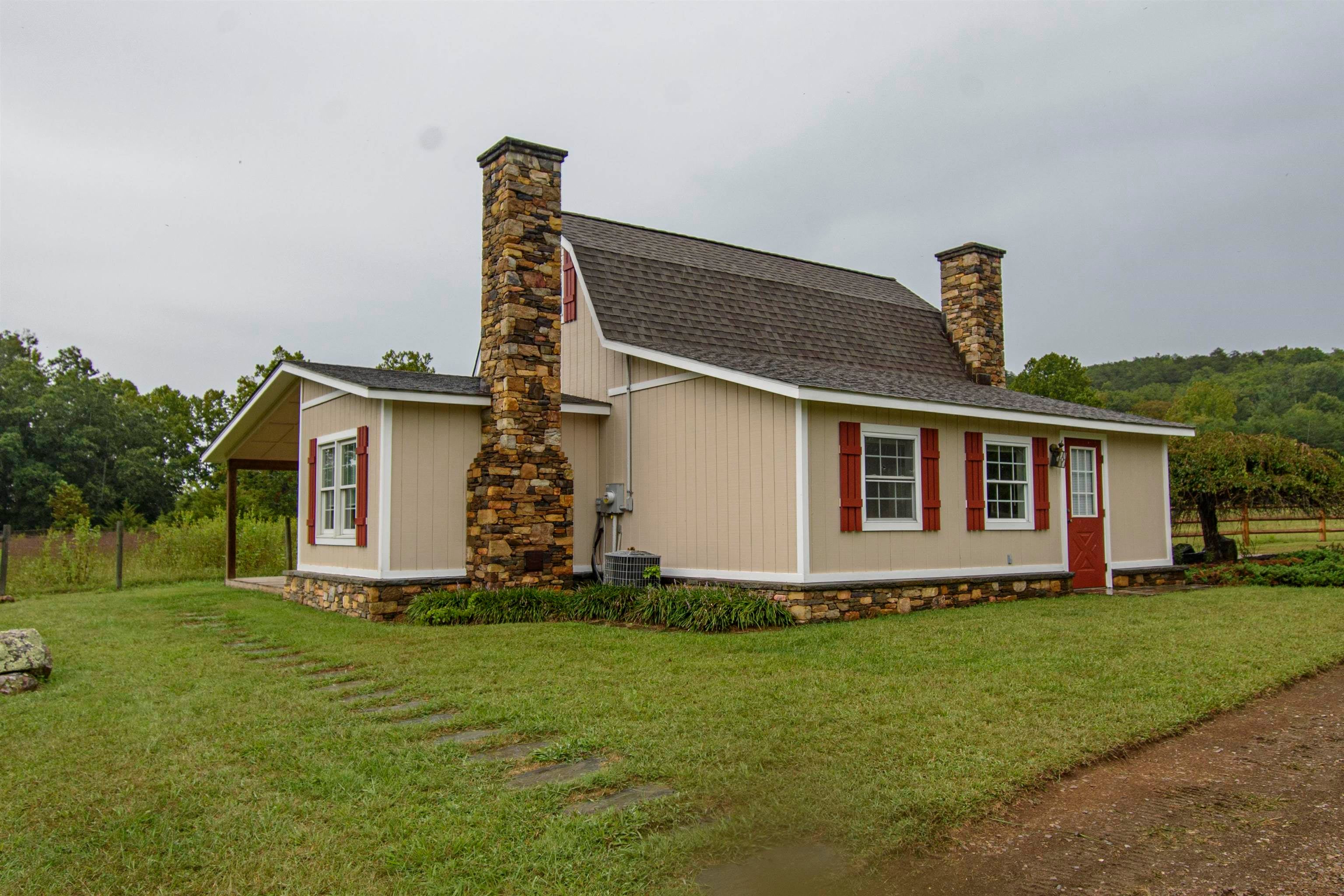 Catawba, Virginia, 24070, United States, 7 Bedrooms Bedrooms, ,6 BathroomsBathrooms,Residential,Active,1945210