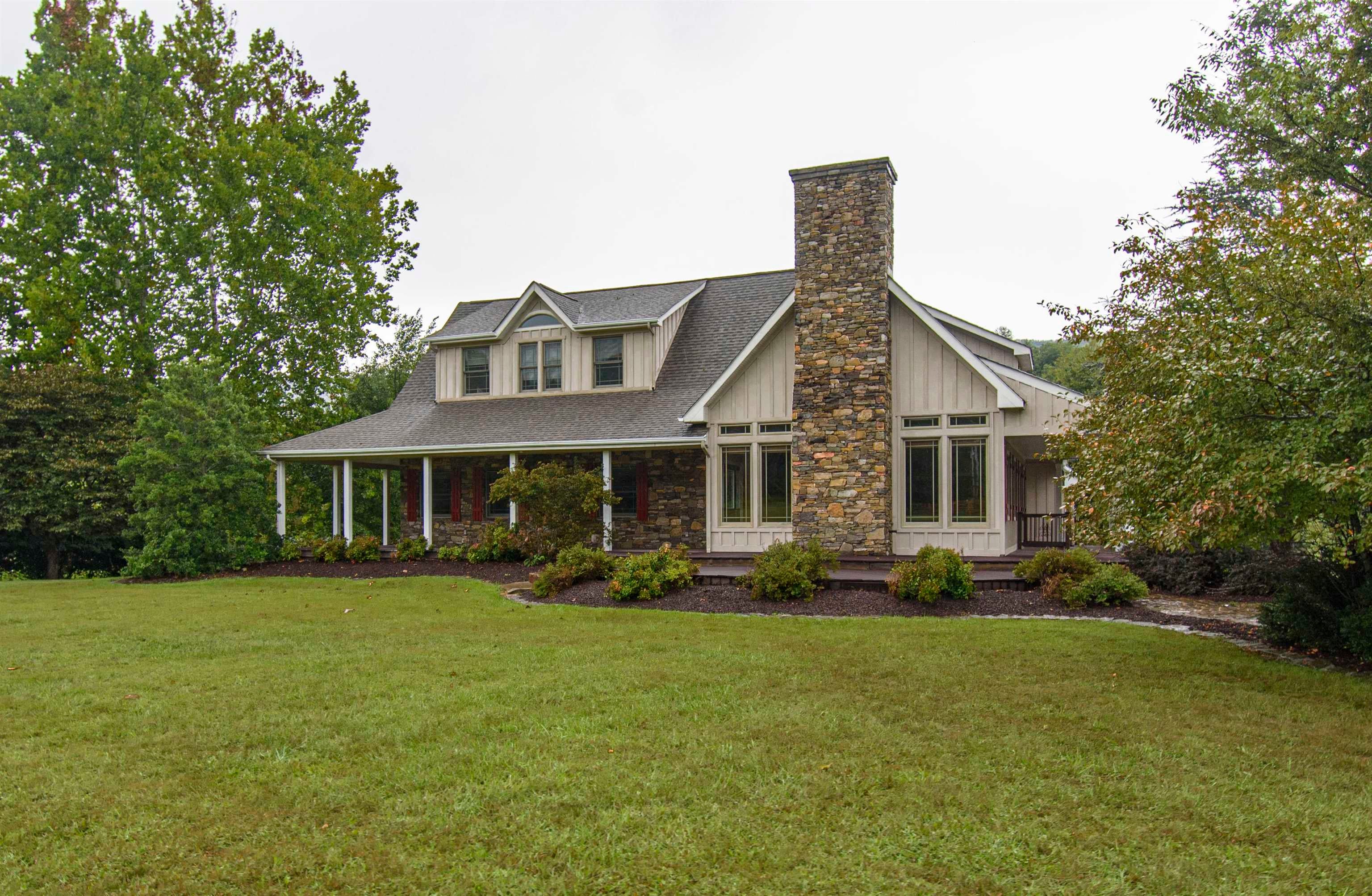 Catawba, Virginia, 24070, United States, 7 Bedrooms Bedrooms, ,6 BathroomsBathrooms,Residential,Active,1945210