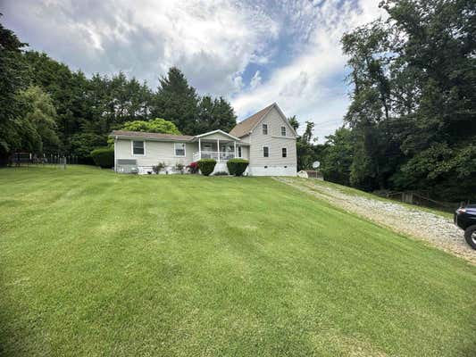 139 POST ST, NARROWS, VA 24124 - Image 1