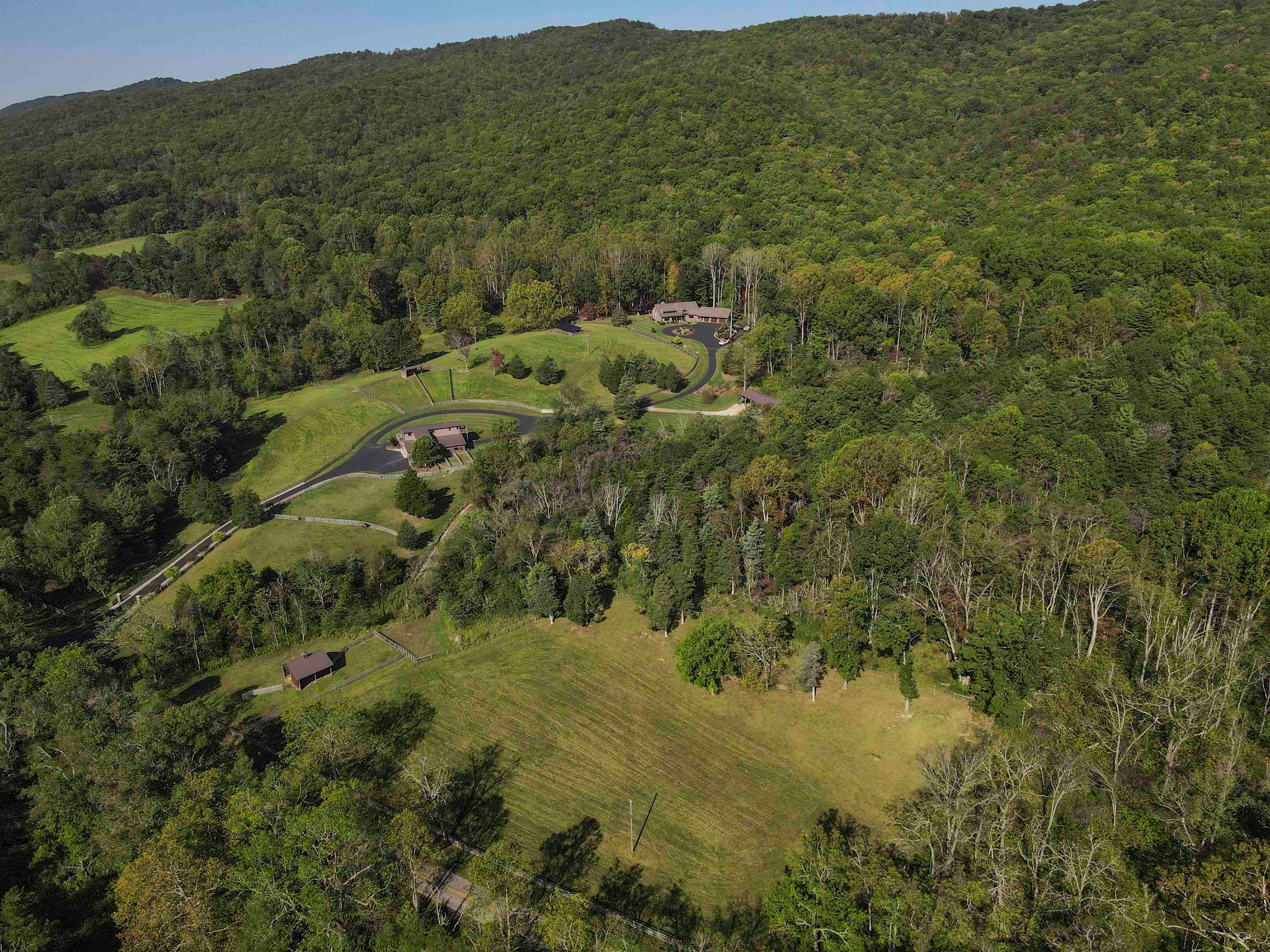 Catawba, Virginia, 24070, United States, 3 Bedrooms Bedrooms, ,3 BathroomsBathrooms,Residential,Active,1954410