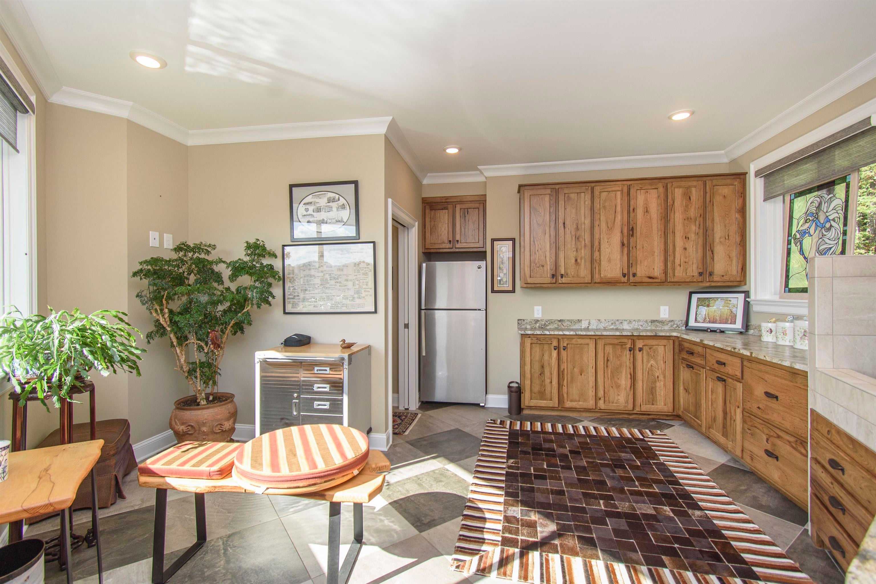 Catawba, Virginia, 24070, United States, 3 Bedrooms Bedrooms, ,3 BathroomsBathrooms,Residential,Active,1954410