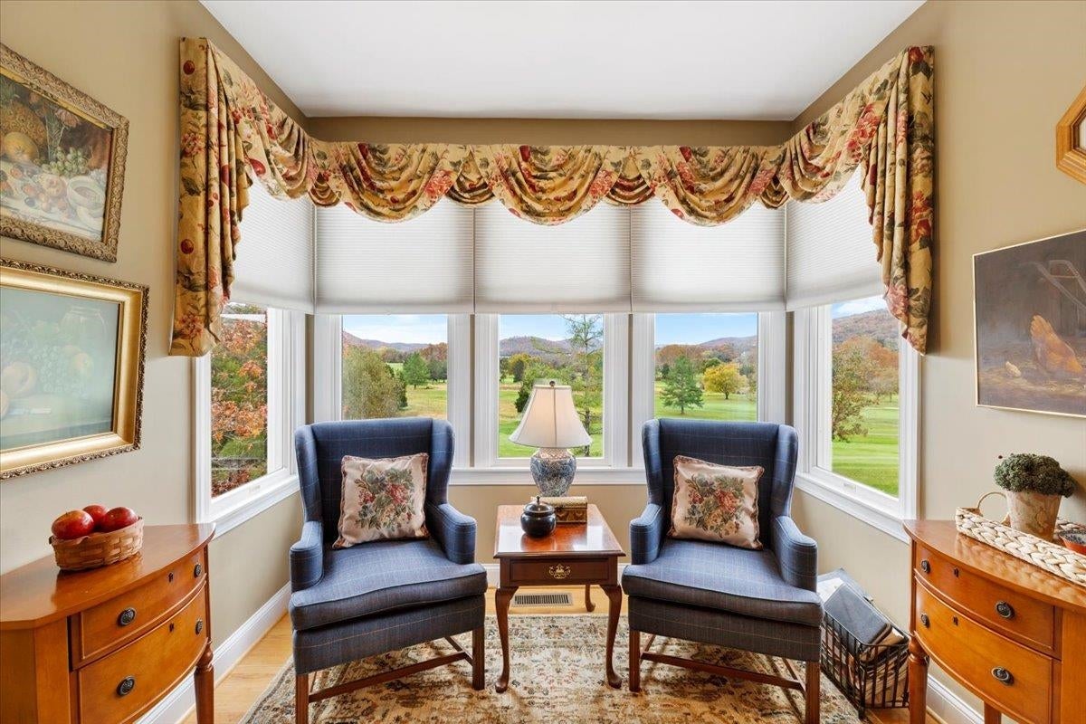 Blacksburg, Virginia, 24060, United States, 4 Bedrooms Bedrooms, ,4 BathroomsBathrooms,Residential,Active,1972134