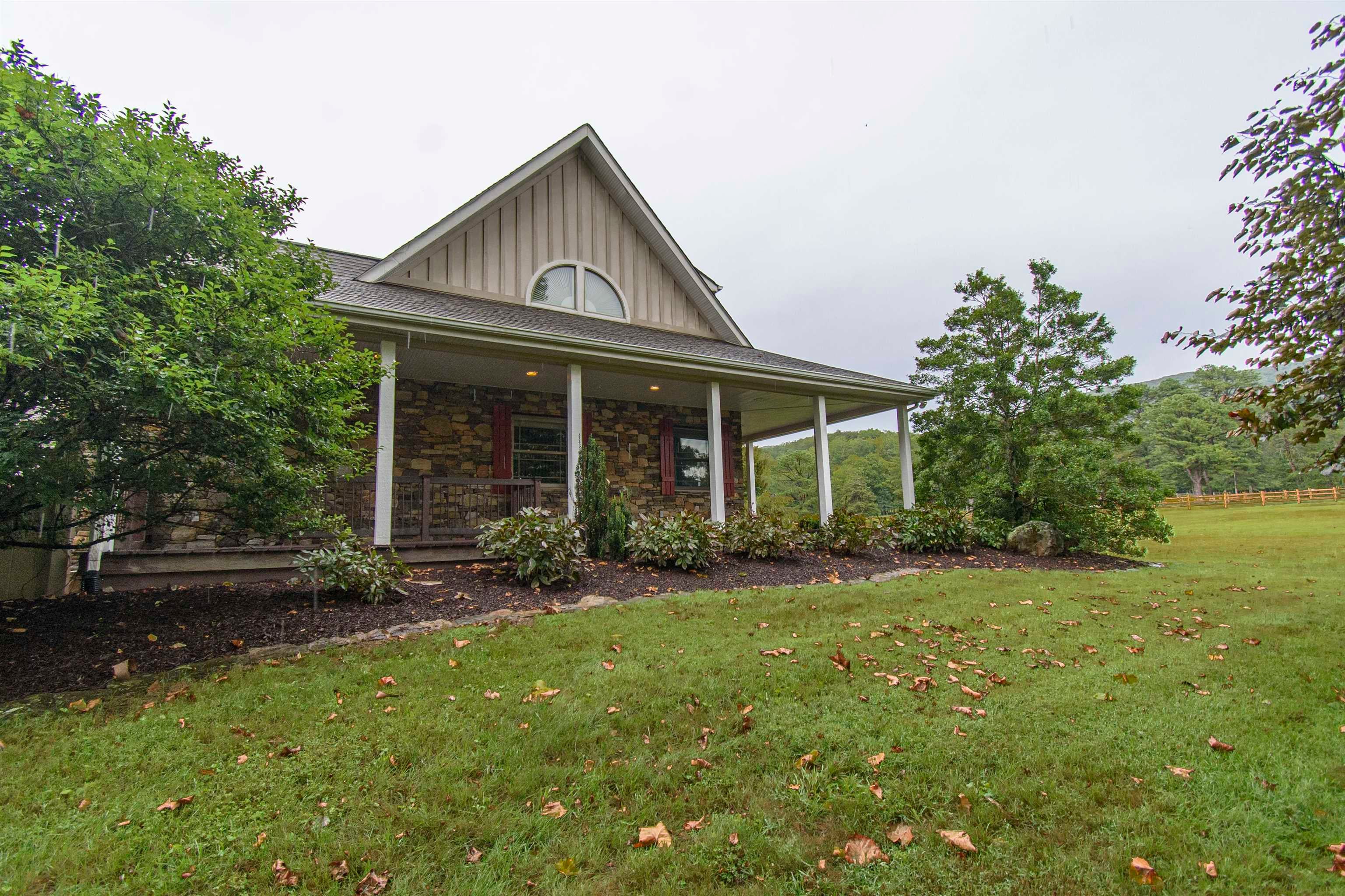 Catawba, Virginia, 24070, United States, 7 Bedrooms Bedrooms, ,6 BathroomsBathrooms,Residential,Active,1945210
