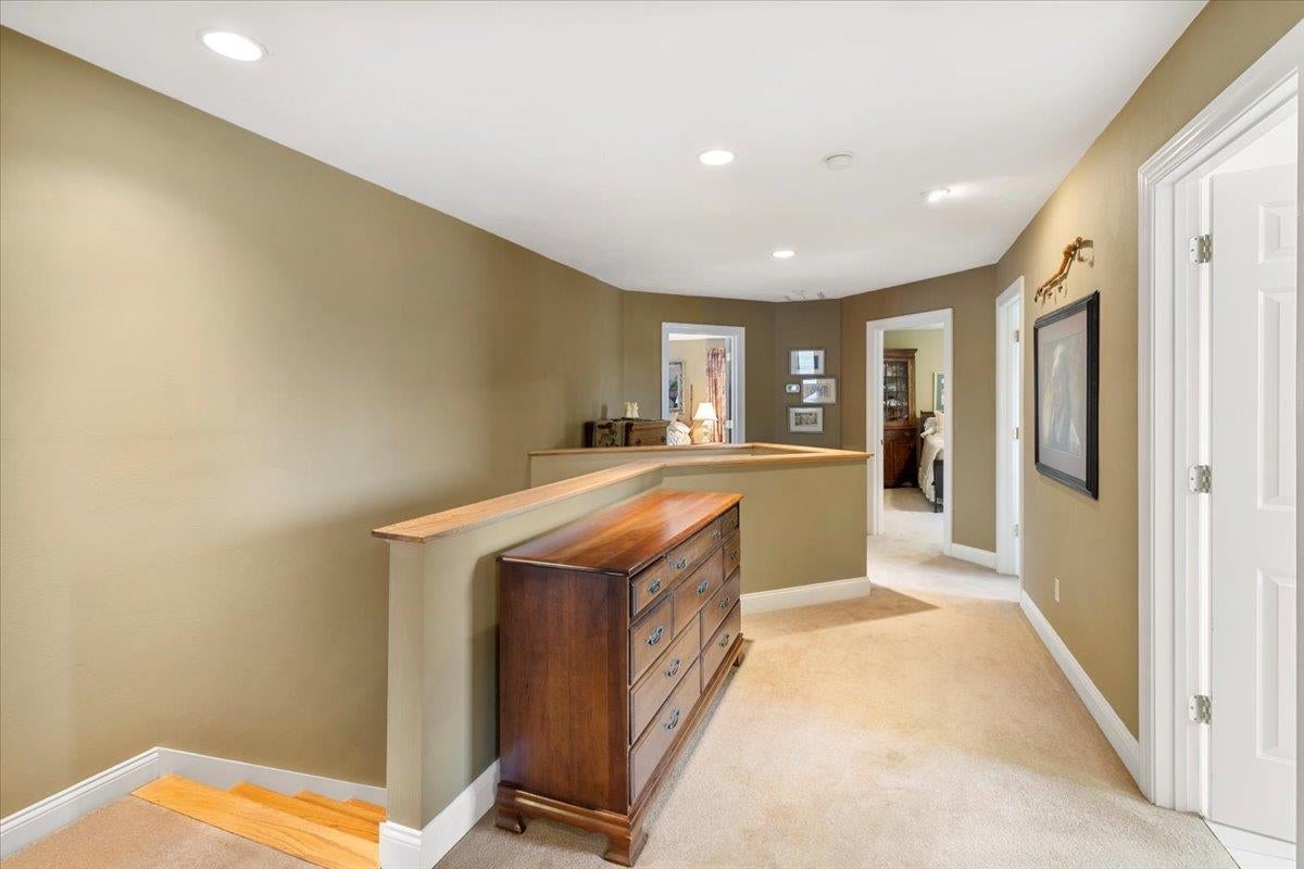 Blacksburg, Virginia, 24060, United States, 4 Bedrooms Bedrooms, ,4 BathroomsBathrooms,Residential,Active,1972134