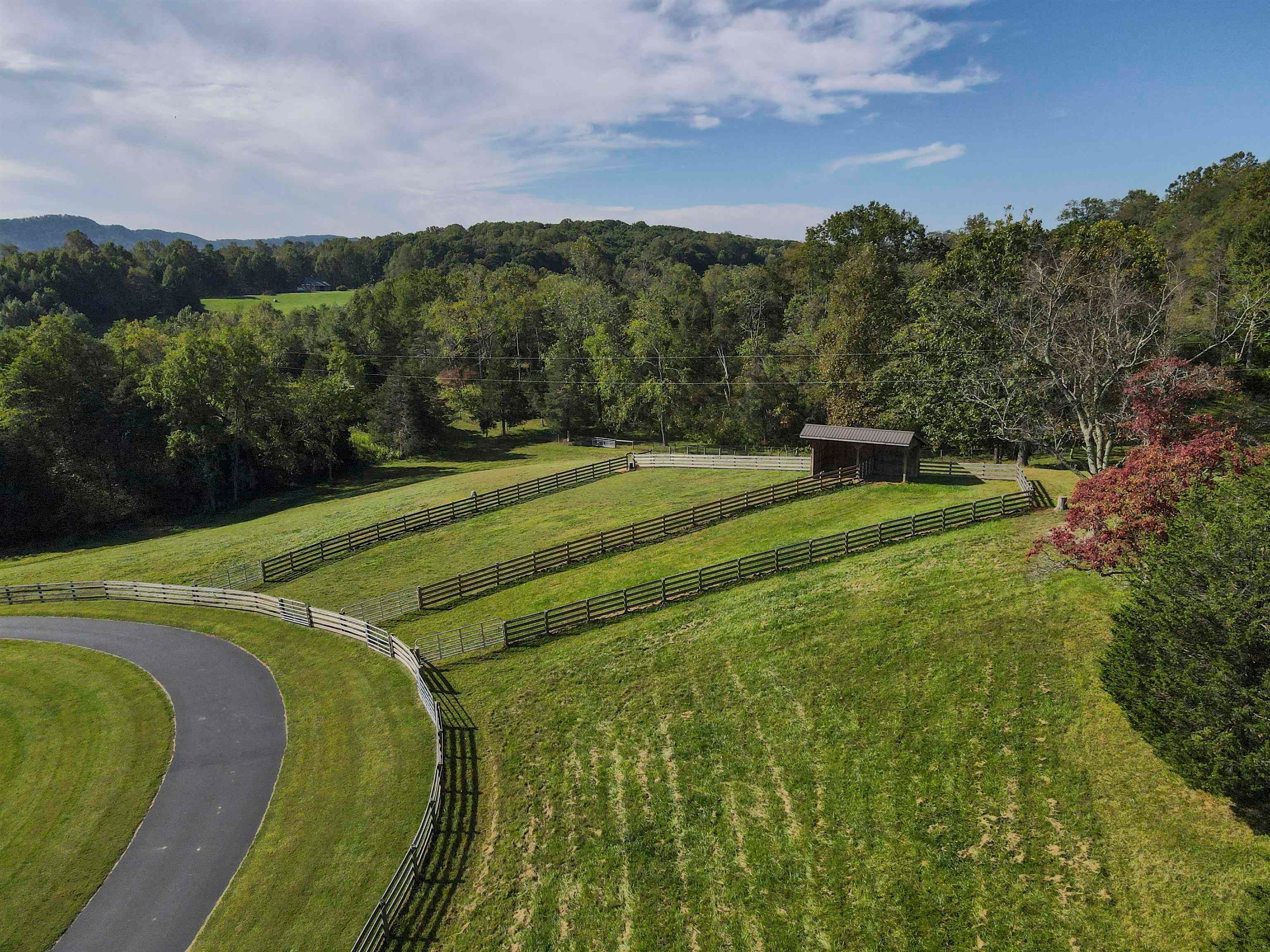 Catawba, Virginia, 24070, United States, 3 Bedrooms Bedrooms, ,3 BathroomsBathrooms,Residential,Active,1954410