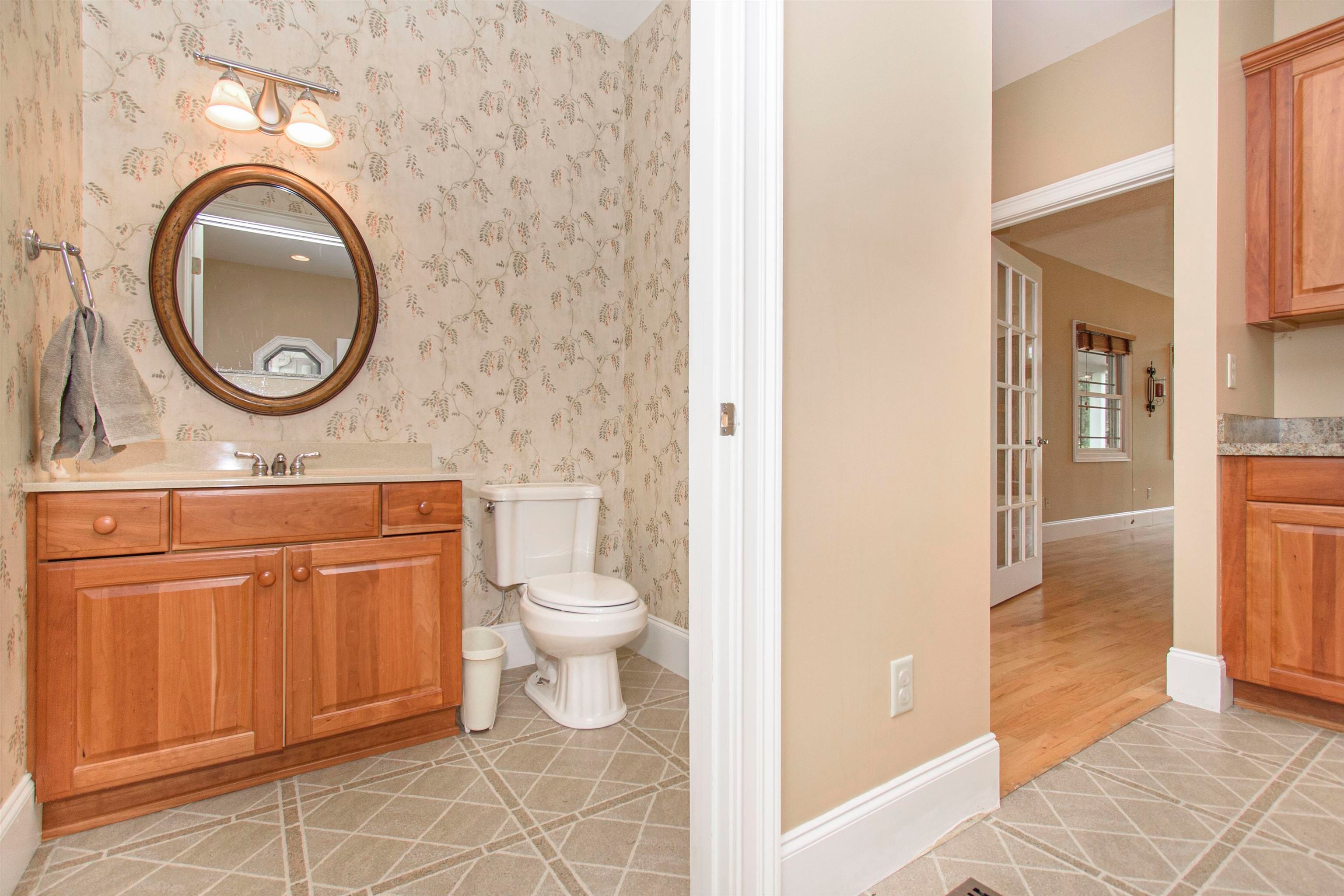 Catawba, Virginia, 24070, United States, 7 Bedrooms Bedrooms, ,6 BathroomsBathrooms,Residential,Active,1945210