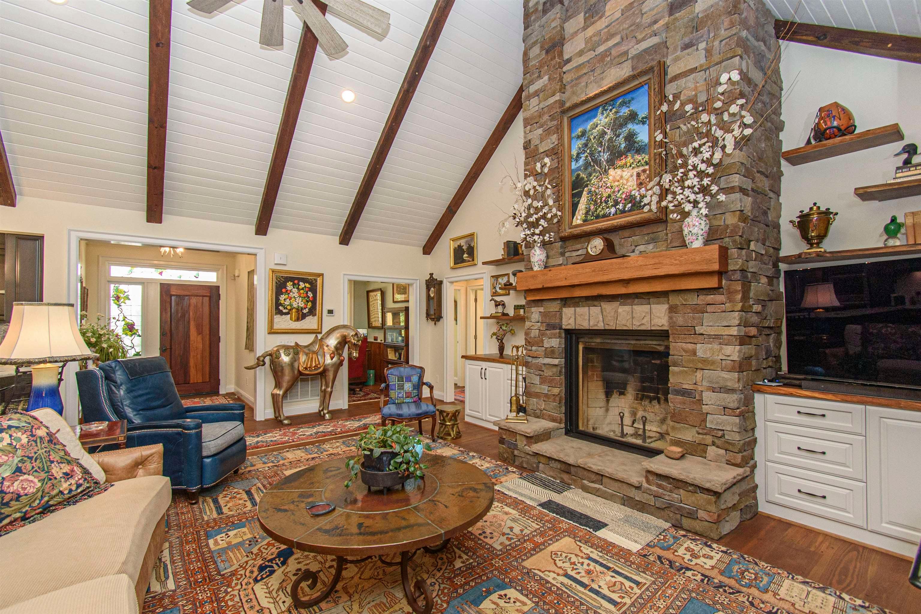 Catawba, Virginia, 24070, United States, 3 Bedrooms Bedrooms, ,3 BathroomsBathrooms,Residential,Active,1954410