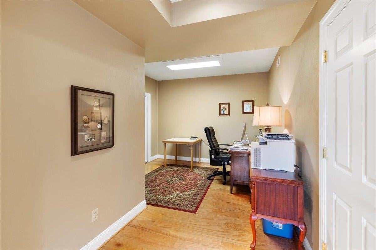 Blacksburg, Virginia, 24060, United States, 4 Bedrooms Bedrooms, ,4 BathroomsBathrooms,Residential,Active,1972134