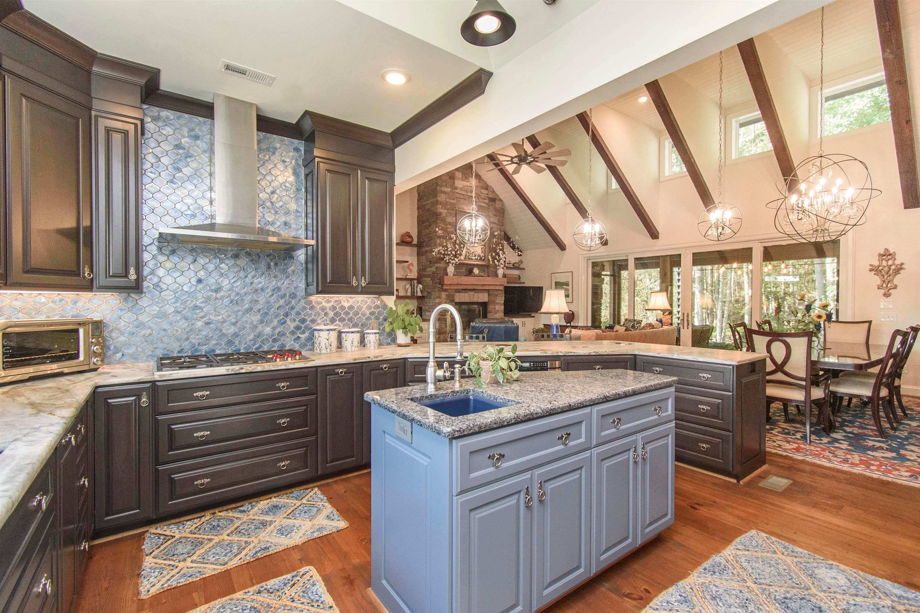 Catawba, Virginia, 24070, United States, 3 Bedrooms Bedrooms, ,3 BathroomsBathrooms,Residential,Active,1954410