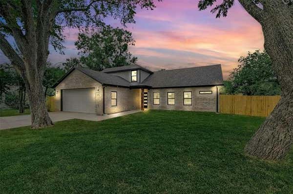 374 S DALLAS AVENUE, VAN ALSTYNE, TX 75495 - Image 1