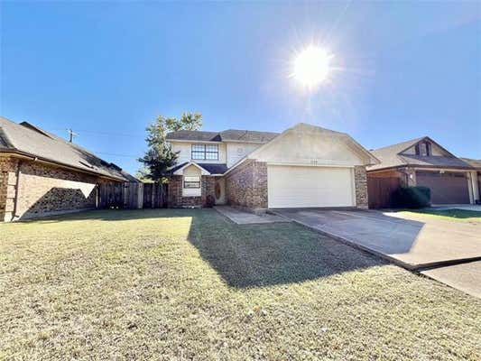 1149 MEADOW PARK LN, GRAND PRAIRIE, TX 75052 - Image 1