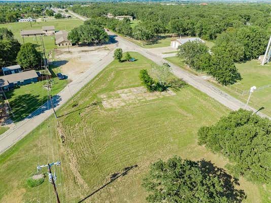 407 LEGENDARY LN, GUN BARREL CITY, TX 75156, photo 3 of 14