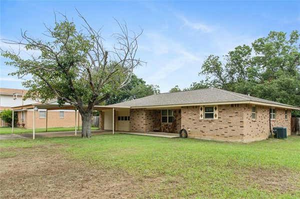 2104 17TH ST, BROWNWOOD, TX 76801 - Image 1