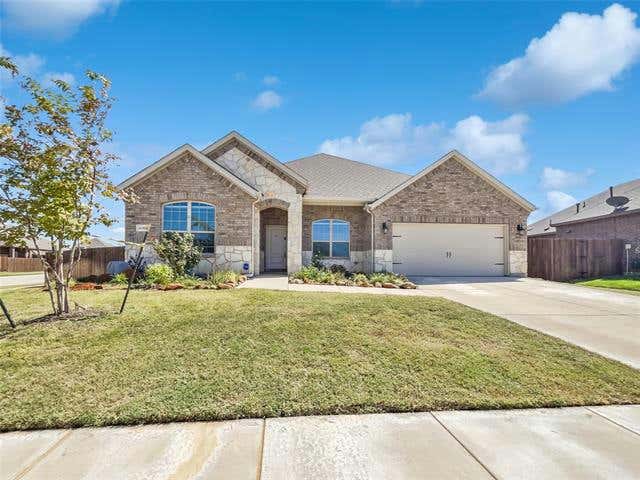 11208 CULBERSON DR, AUBREY, TX 76227, photo 1 of 20