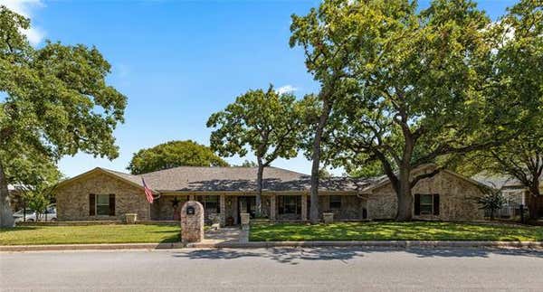 417 OAK HOLLOW LN, FORT WORTH, TX 76112 - Image 1