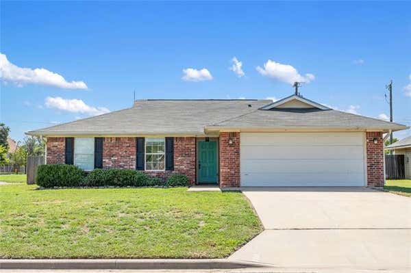 2207 8TH ST, BROWNWOOD, TX 76801 - Image 1