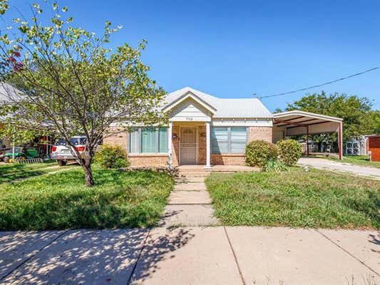 702 W WALNUT ST, COLEMAN, TX 76834 - Image 1