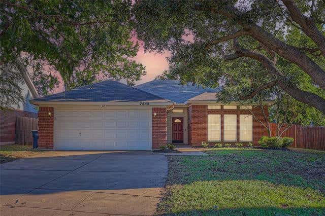 7558 KURTZ CT, FORT WORTH, TX 76120, photo 1 of 26