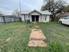 704 S 2ND ST, BANGS, TX 76823 - Image 1