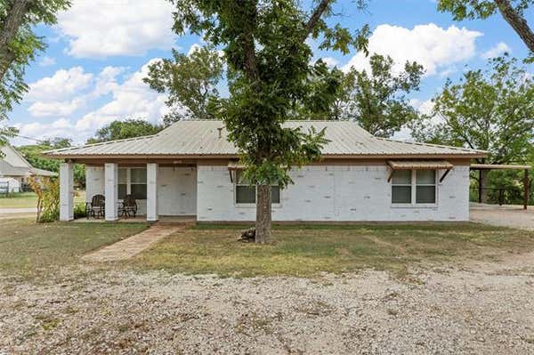 1101 N MARABLE ST, WEST, TX 76691 - Image 1