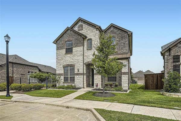 716 VILLAGE GREEN DR, ARGYLE, TX 76226, photo 3 of 34