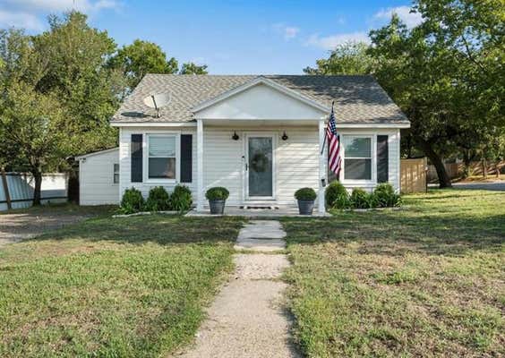 1305 COURT CIR, BRIDGEPORT, TX 76426 - Image 1