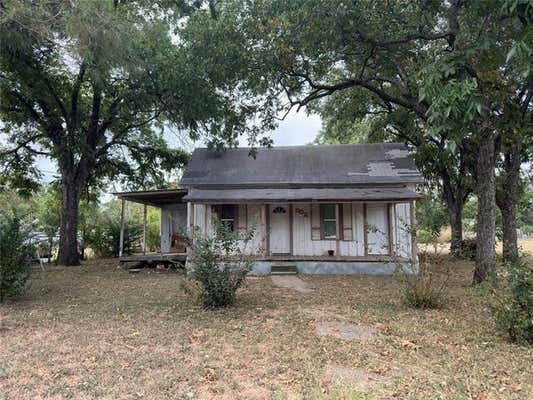 202 E FLEMING AVE, COMANCHE, TX 76442 - Image 1