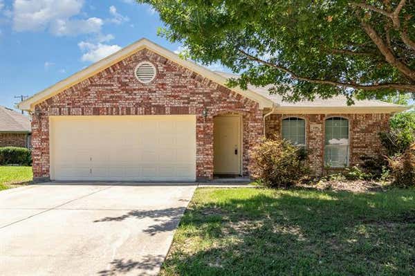 1206 DELAWARE DR, MIDLOTHIAN, TX 76065, photo 4 of 26