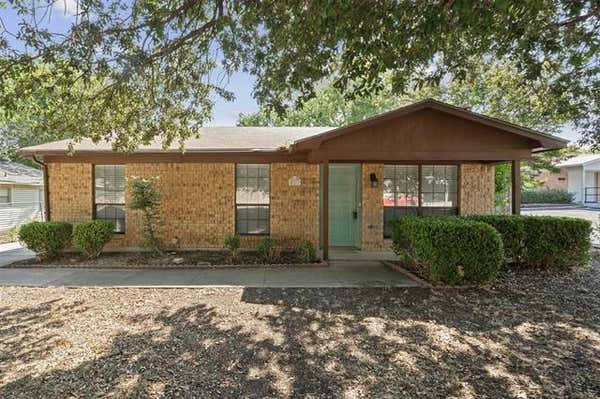 517 PEMBERTON DR, WHITE SETTLEMENT, TX 76108 - Image 1