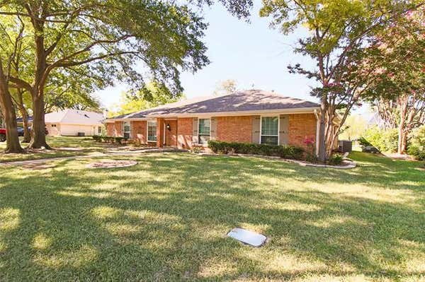 2805 WESTWOOD DR, ARLINGTON, TX 76012 - Image 1