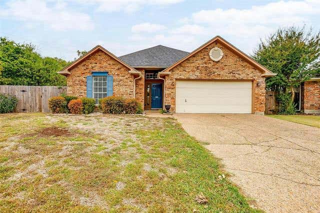 904 HILLWOOD CT, ARLINGTON, TX 76017, photo 1 of 37