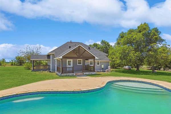 111 THUNDER RD, MILFORD, TX 76670 - Image 1