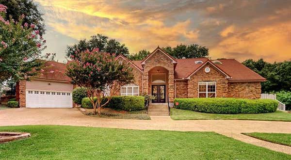 2405 CASTLE ROCK RD, ARLINGTON, TX 76006 - Image 1