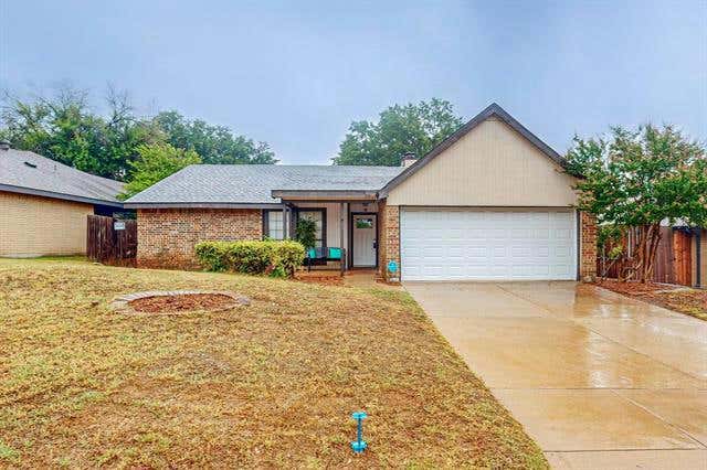 6420 WOODSTREAM TRL, FORT WORTH, TX 76133, photo 1 of 39