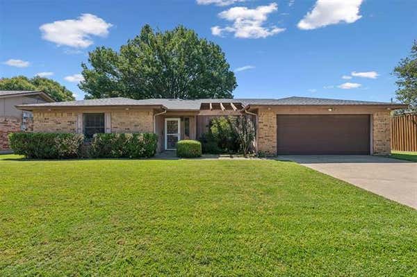 733 SPRING VALLEY DR, HURST, TX 76054 - Image 1