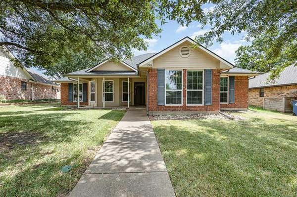 1305 CASA LINDA ST, ENNIS, TX 75119 - Image 1