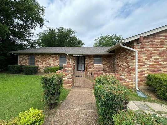 2952 DILLARD ST, FORT WORTH, TX 76105 - Image 1