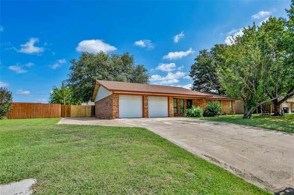 307 CIRCLE DR W, LINDSAY, TX 76250 - Image 1