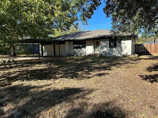 1112 W HOWARD ST, OLNEY, TX 76374 - Image 1